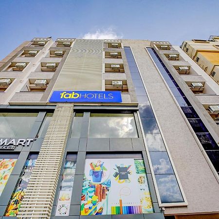 Fabhotel Athasri Inn - Nr Bellandur Railway Station バンガロール エクステリア 写真