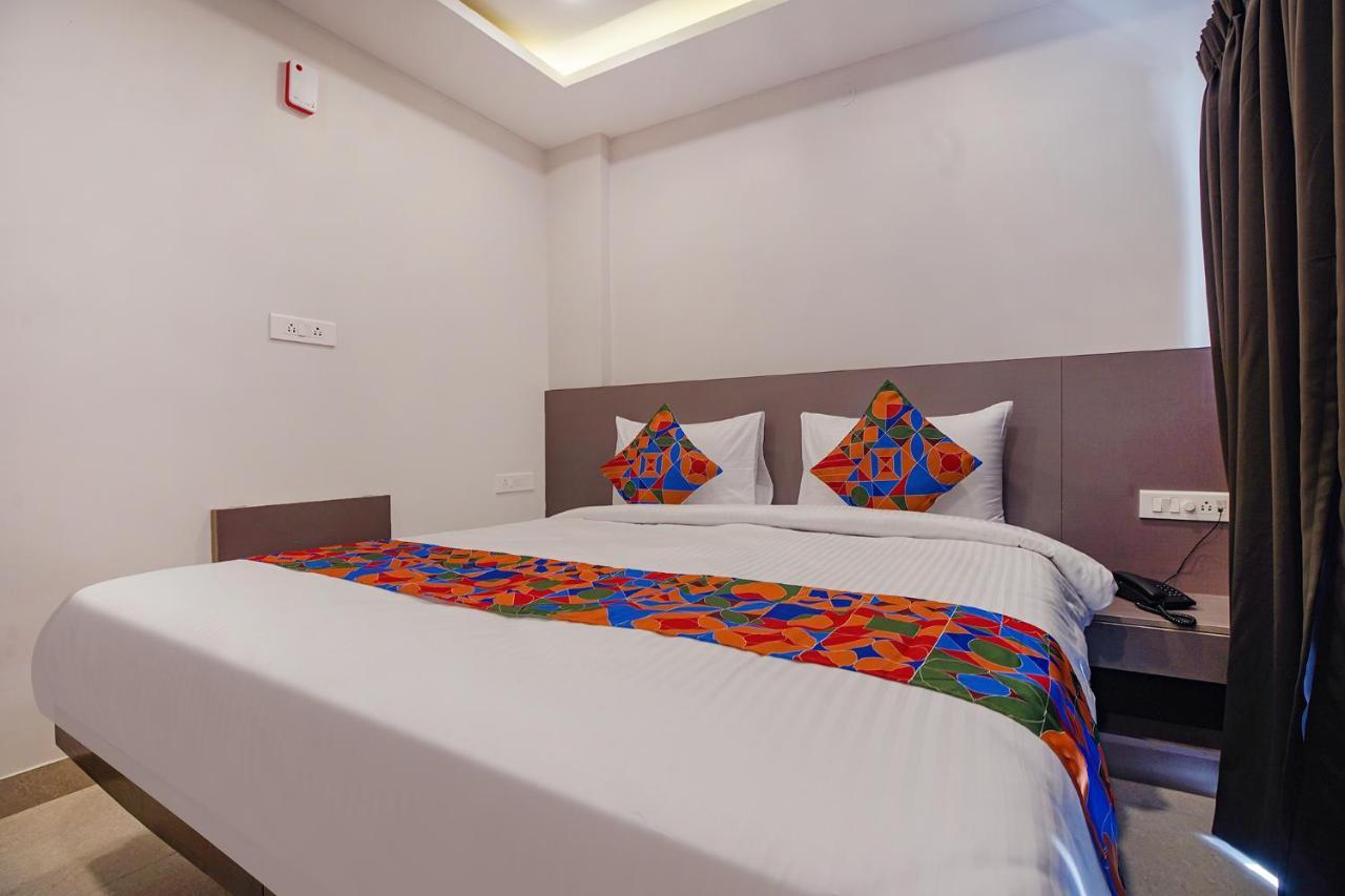 Fabhotel Athasri Inn - Nr Bellandur Railway Station バンガロール エクステリア 写真