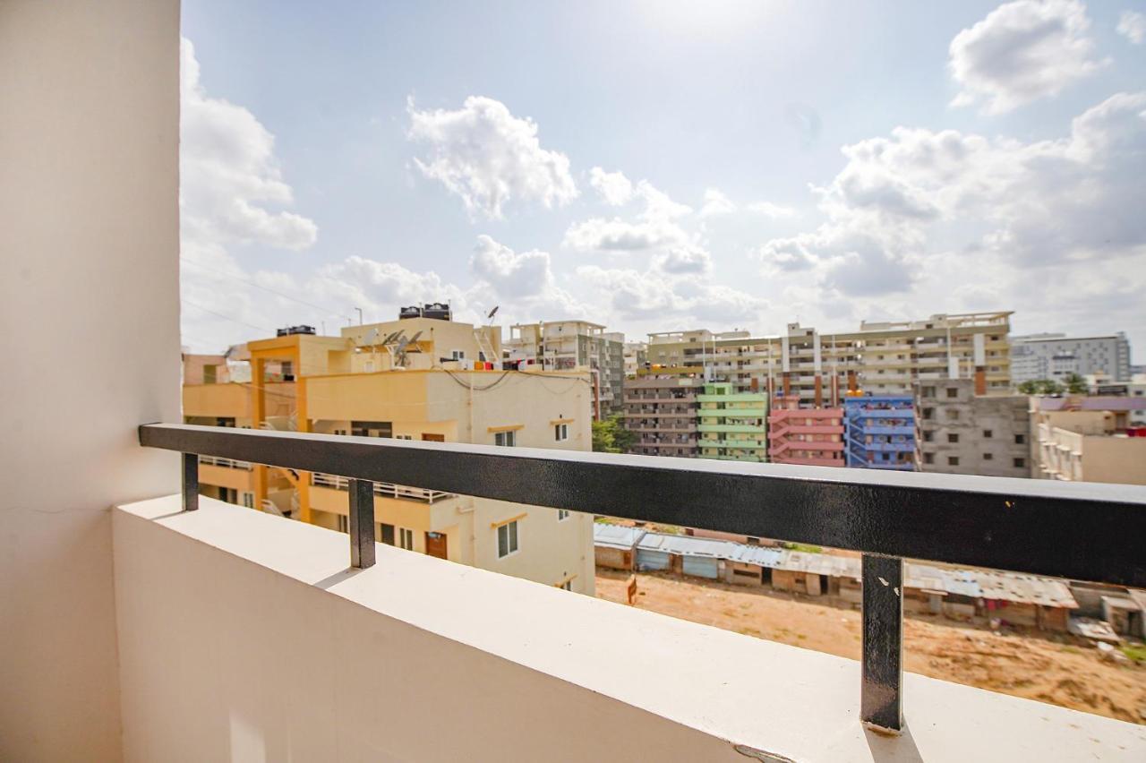 Fabhotel Athasri Inn - Nr Bellandur Railway Station バンガロール エクステリア 写真