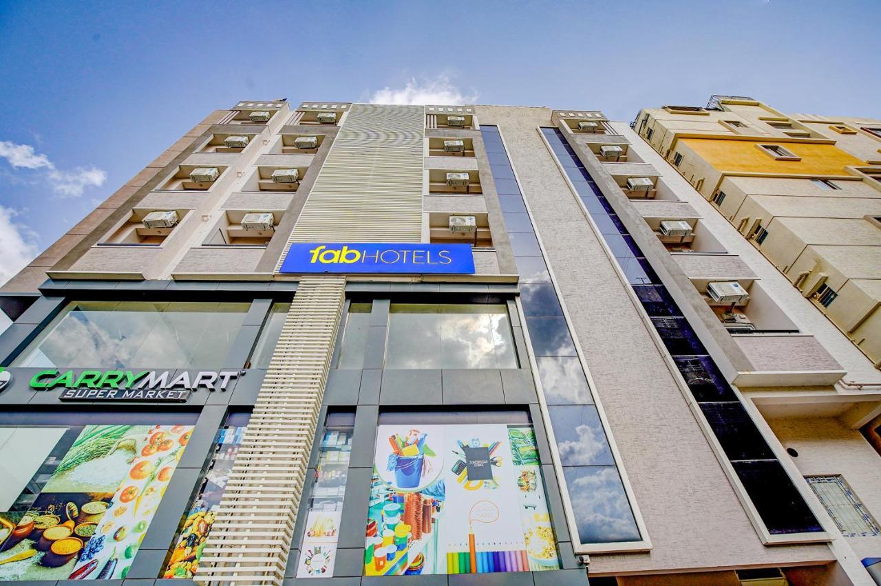 Fabhotel Athasri Inn - Nr Bellandur Railway Station バンガロール エクステリア 写真